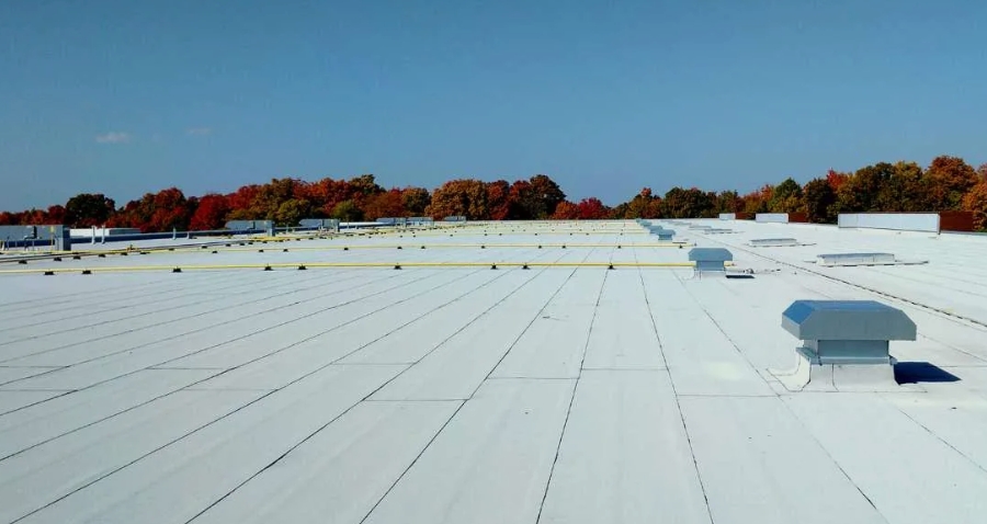 Cool roofing system installed on commercial building NJ